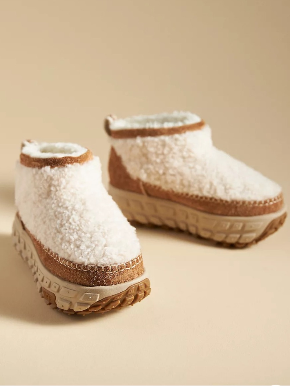 UGG Ventura Daze Mini Cozy Boots size 8 - Picture 2 of 8